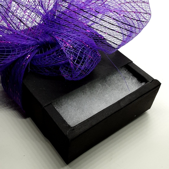 A PAIR of memory wrap cuff bracelets - Picture 4 of 4